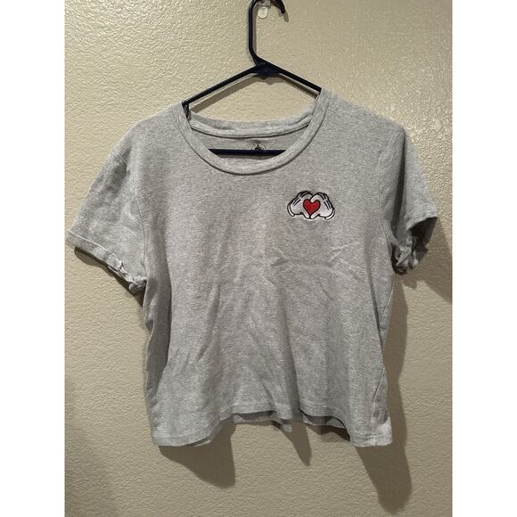 Disney Women Pride Mickey Mouse Glove Heart Gray Short Sleeve T-Shirt M 2XL - Picture 1 of 5